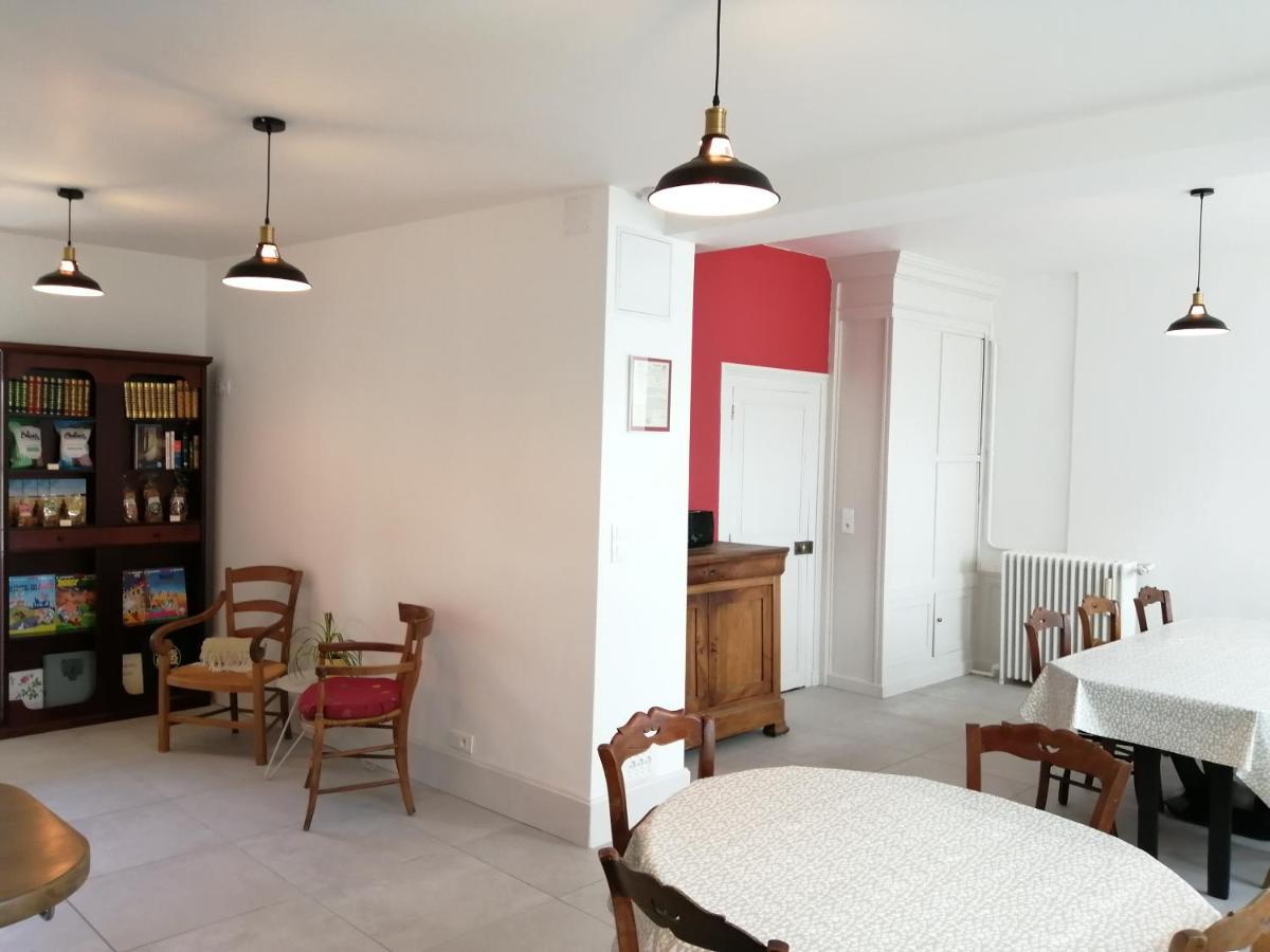 Le Relais Des Roses- Chambres D'Hotes Vatan Kültér fotó
