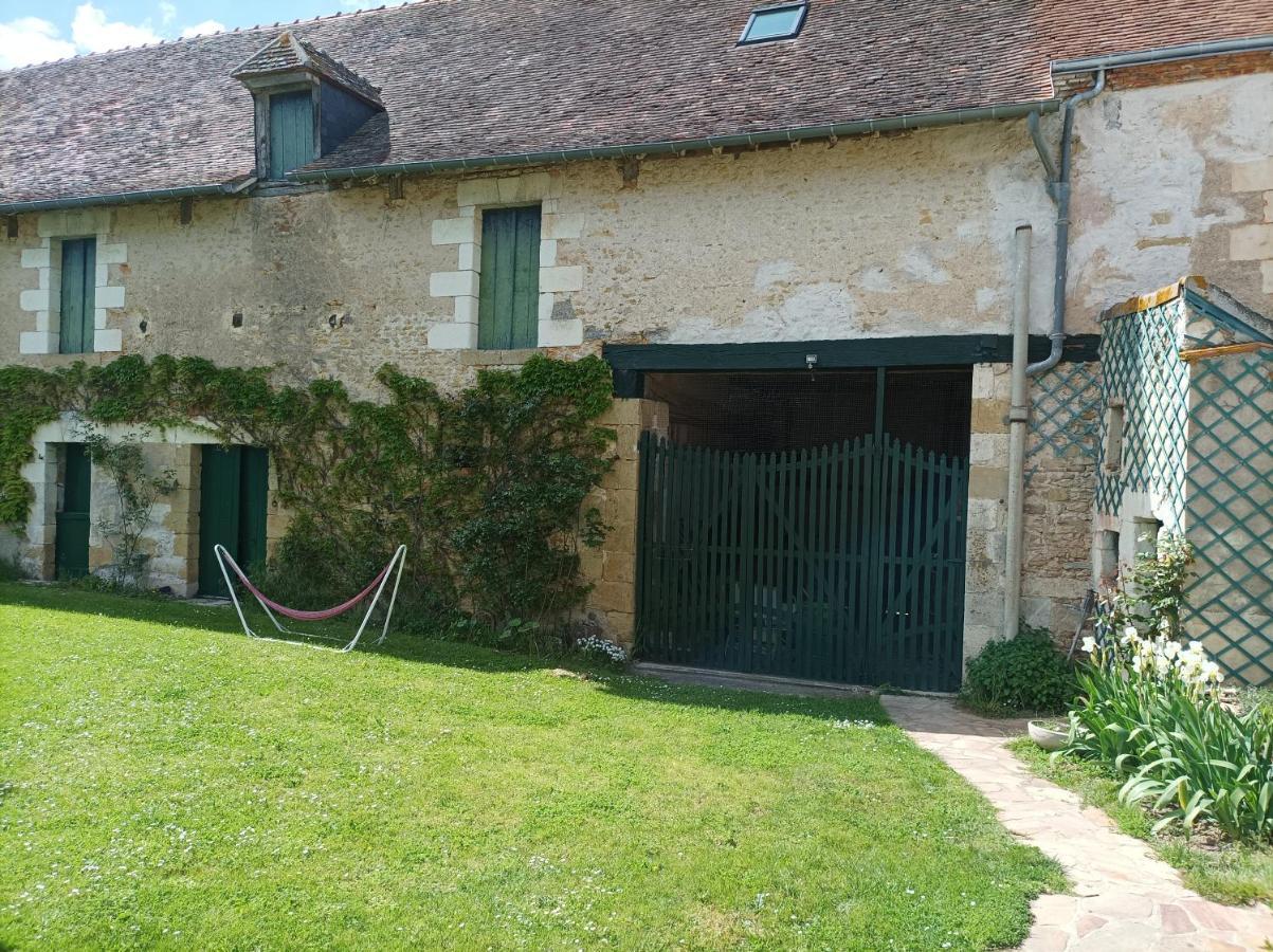 Le Relais Des Roses- Chambres D'Hotes Vatan Kültér fotó
